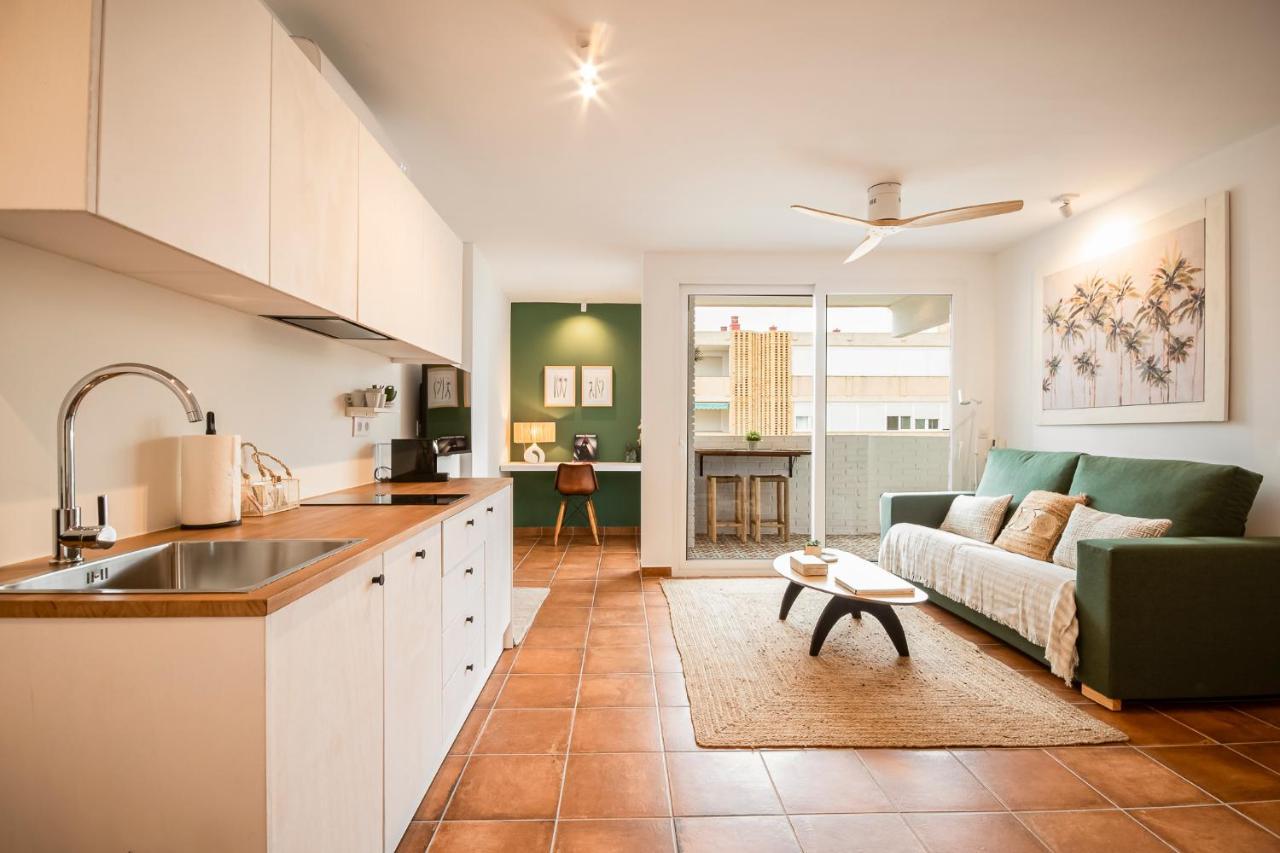 K-Nat By Nuka Homes Platja de Larenal Экстерьер фото